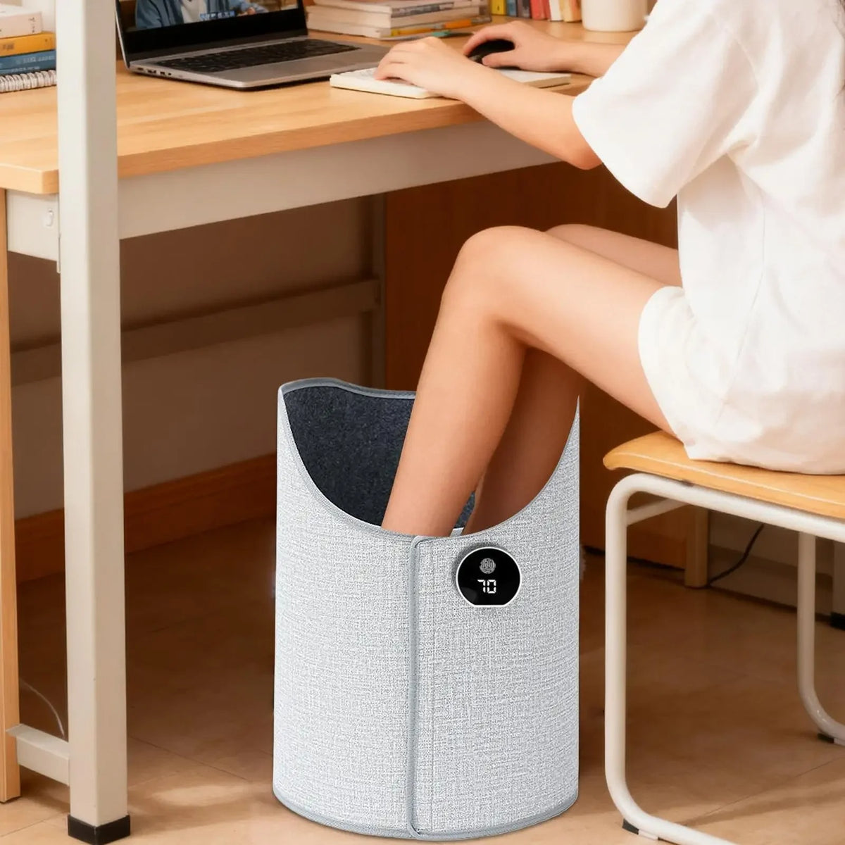 Leg Heating Cover While Working